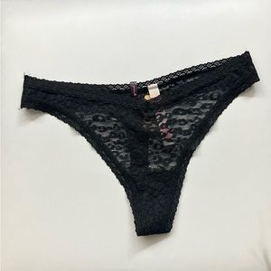 2 Victoria’s Secret thongs brand NEW